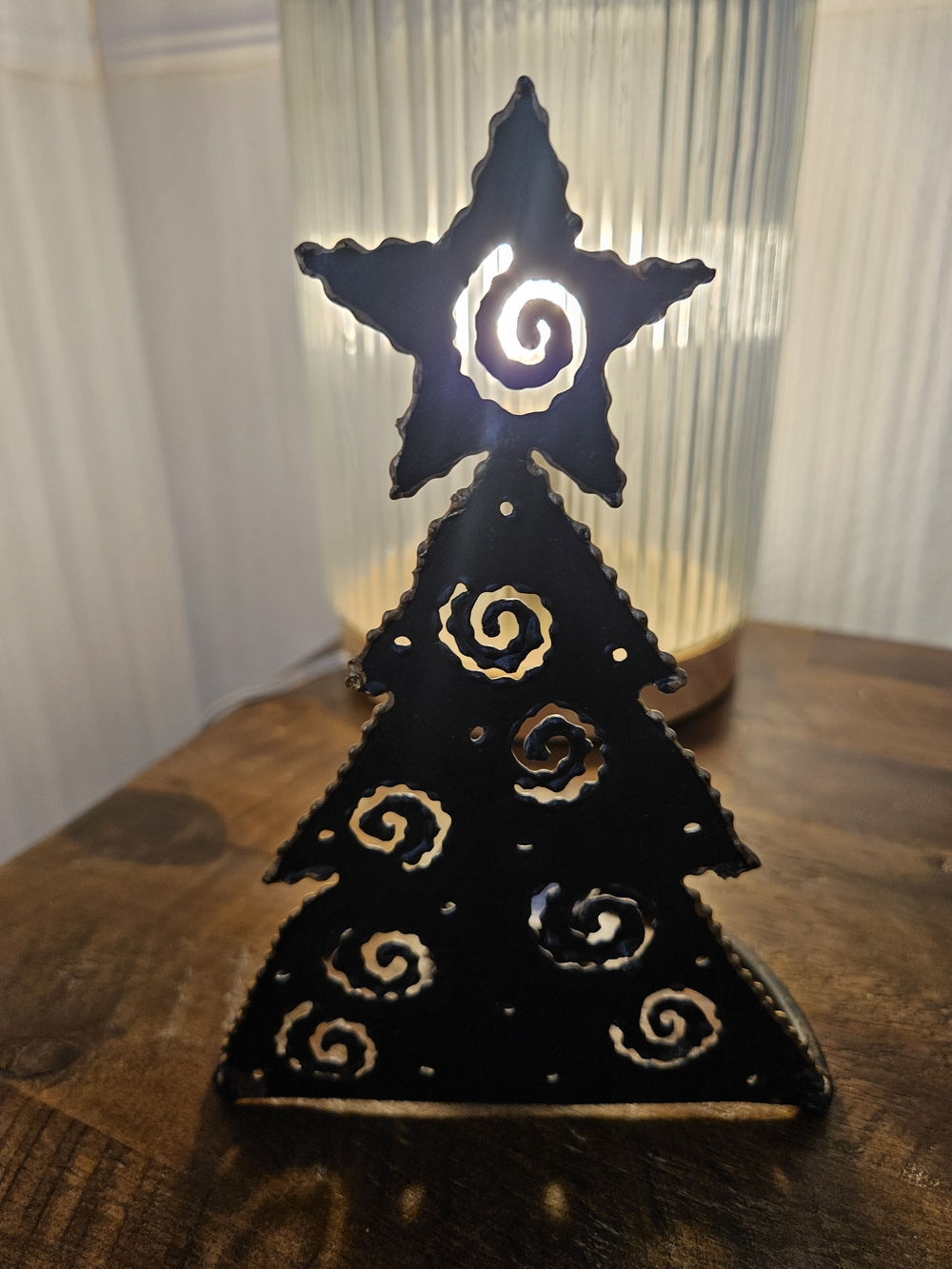 Pier 1 Vintage  Black/Gold Metal Spiral Tree Holiday Decor Tea Light